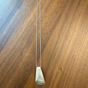 Elegant Silver Pendant Necklace